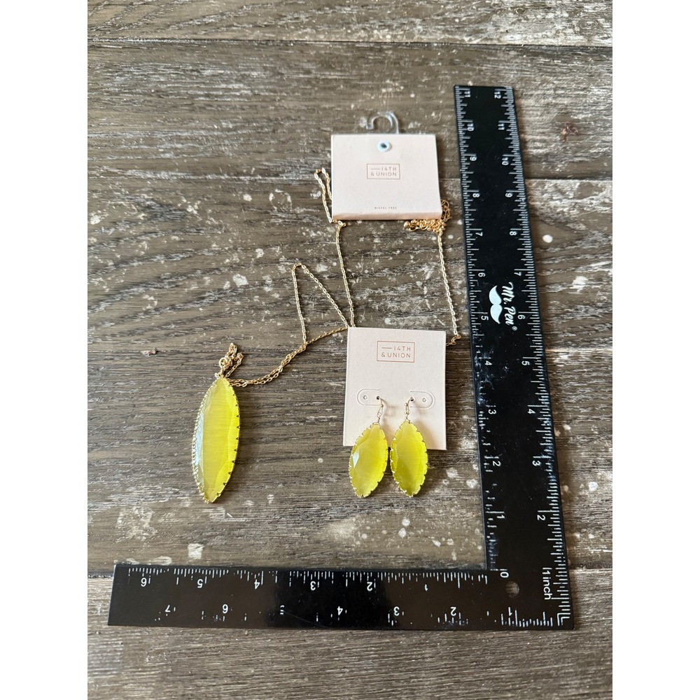 14th & Union Yellow Gold Marquise Cat Eye Necklace and Earrings Set